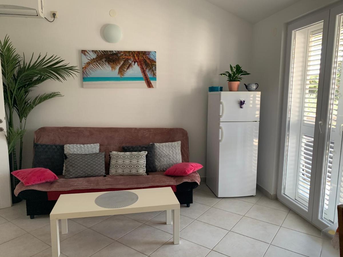 Apartments Fila Новалья Экстерьер фото