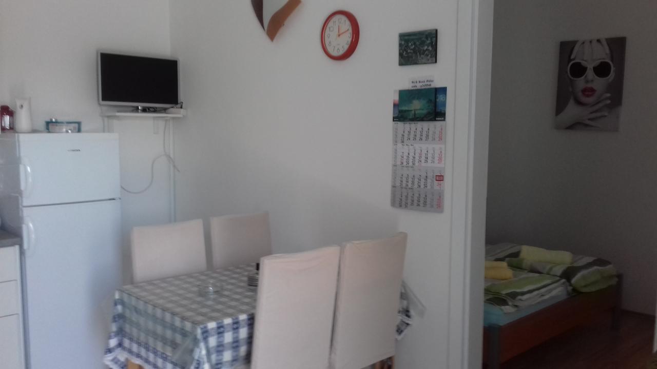 Apartments Fila Новалья Экстерьер фото
