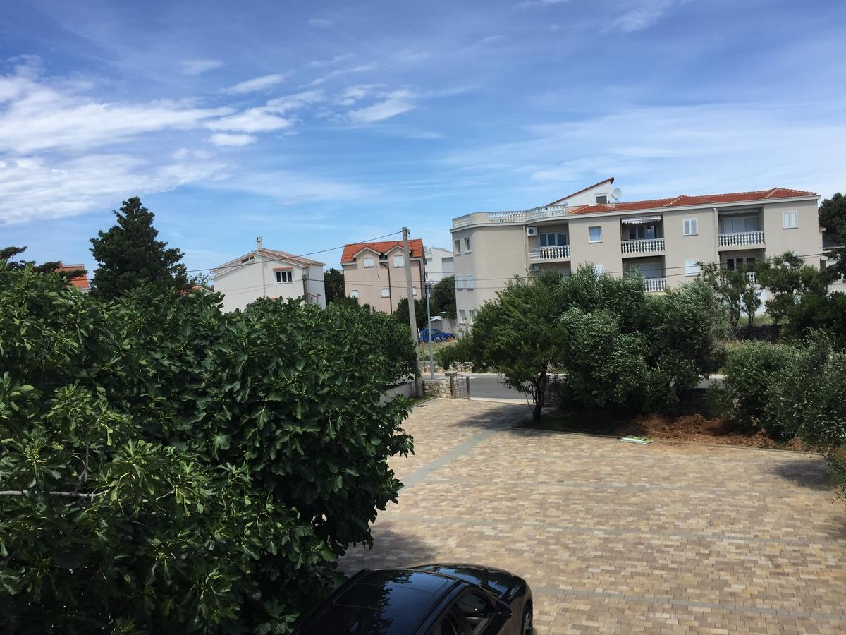 Apartments Fila Новалья Экстерьер фото